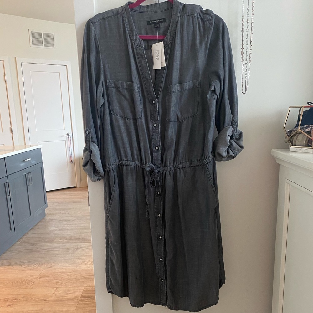 Banana Republic Gray Button Up Shirt Dress, Size 14